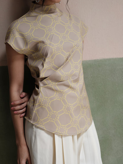 Elle Asymmetric Top