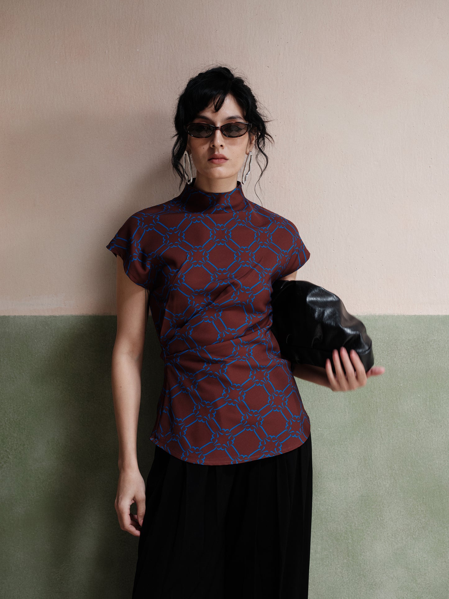 Elle Asymmetric Top