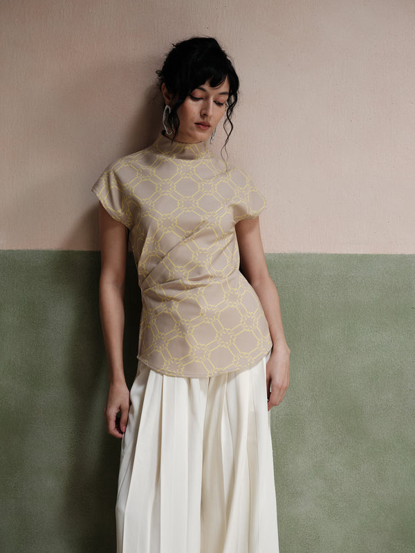 Elle Asymmetric Top