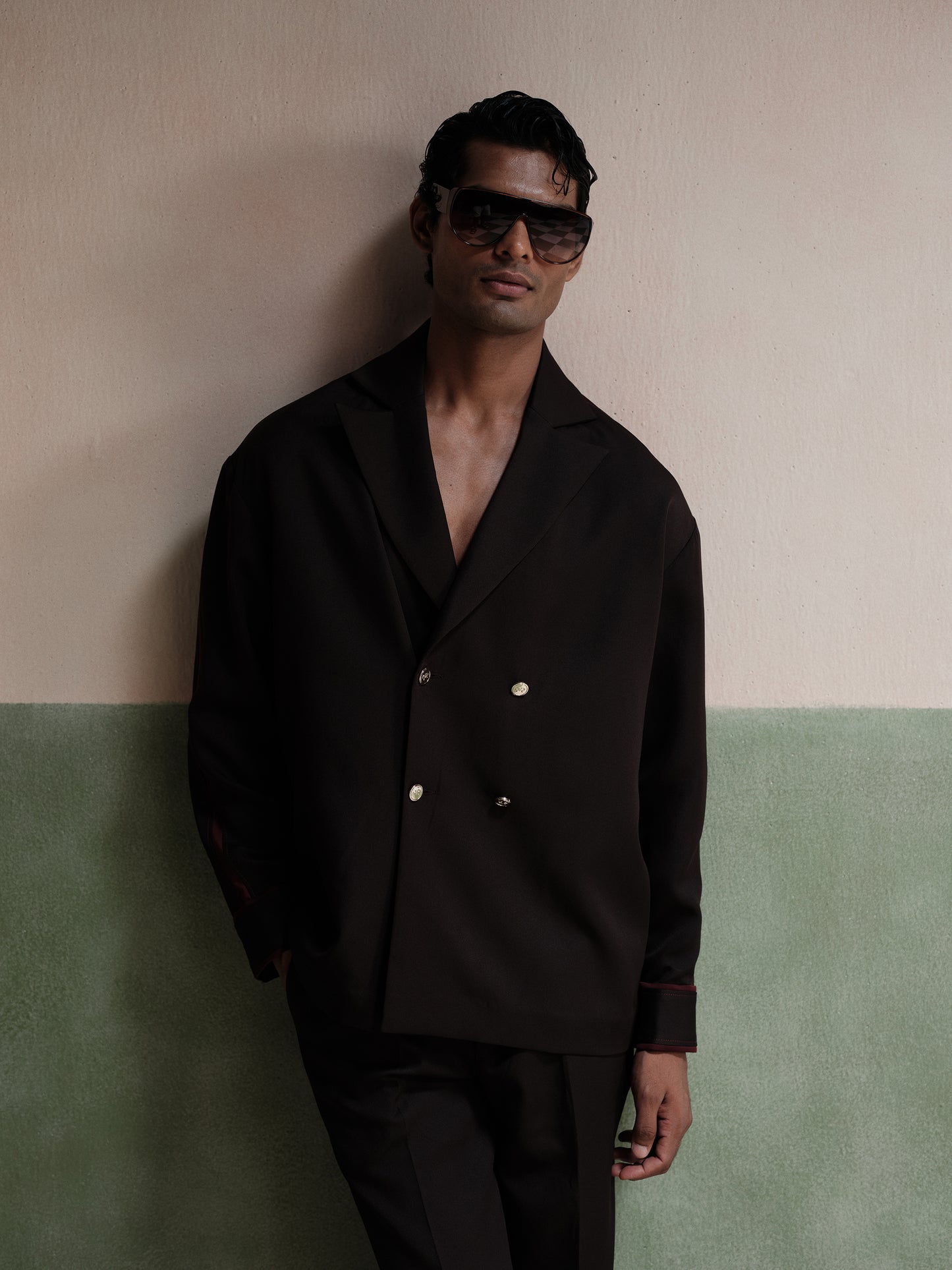 Reign Relaxed-Fit Double-Breasted Blazer Set